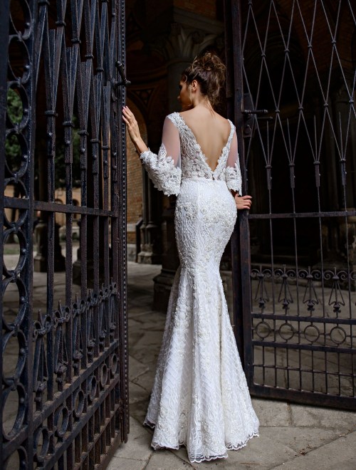 https://elisebride.ro/images/stories/virtuemart/product/VWD_SN_33       (6).jpg